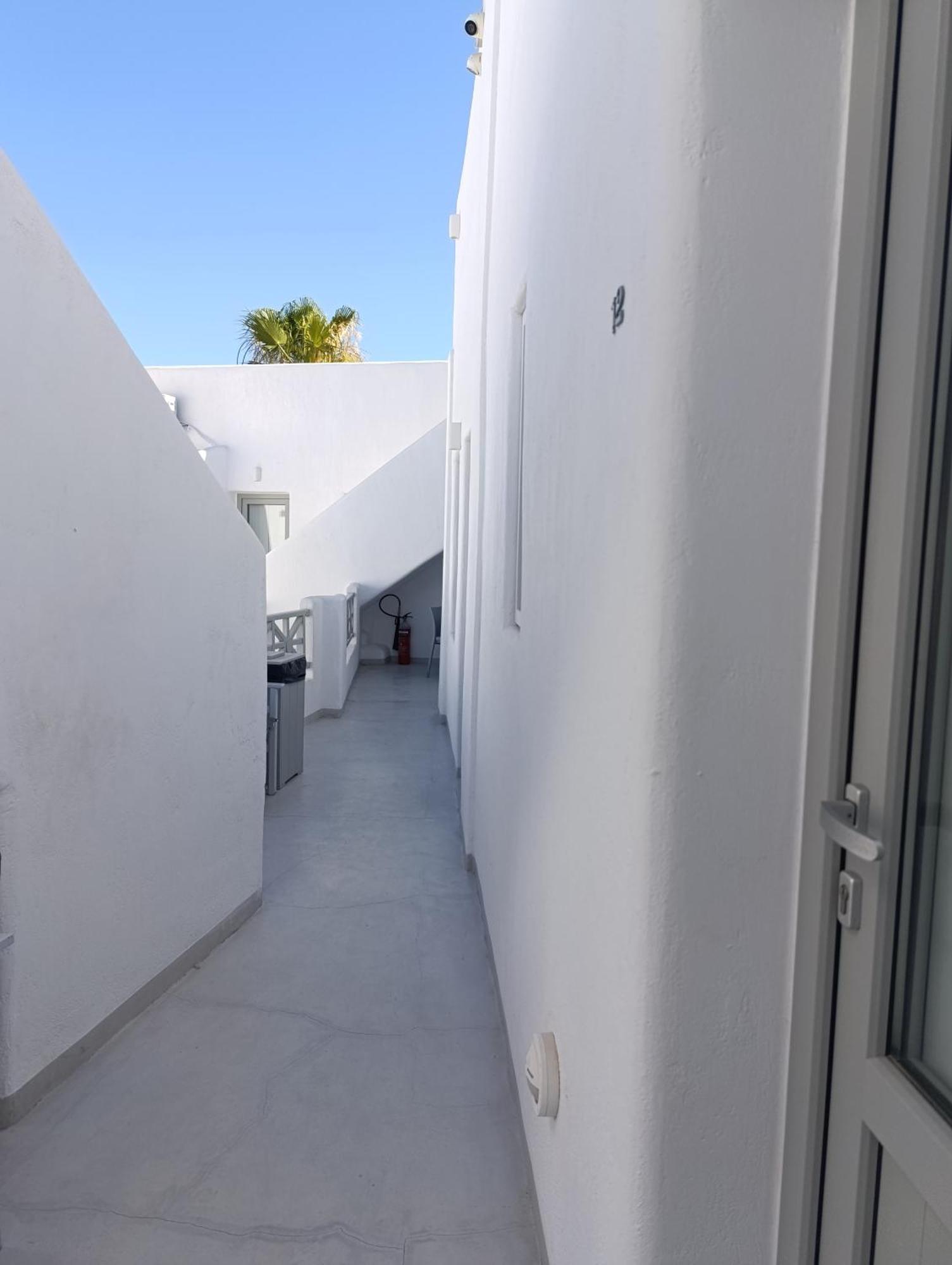 Fira Eco Center Rooms Exterior foto